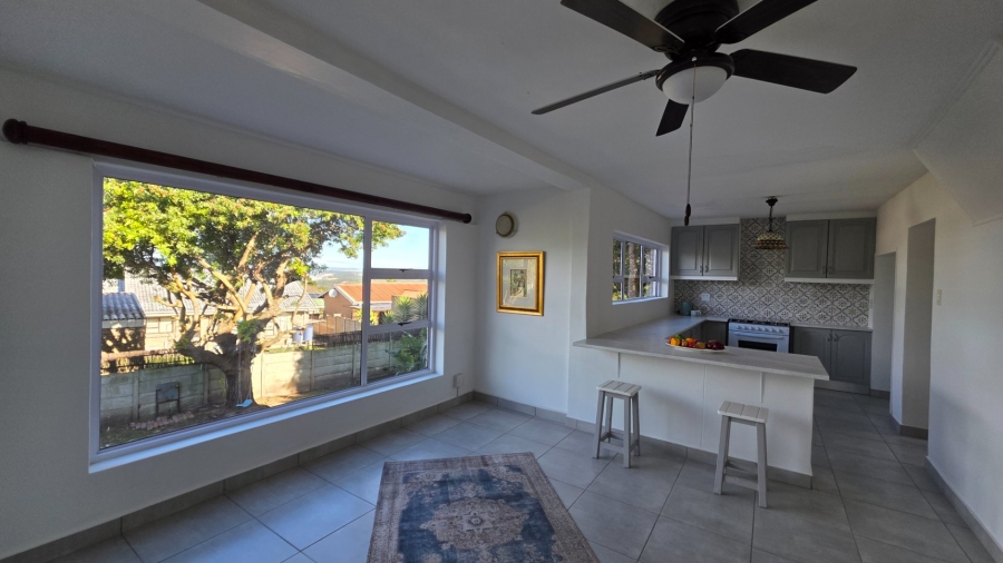 5 Bedroom Property for Sale in Dana Bay Western Cape